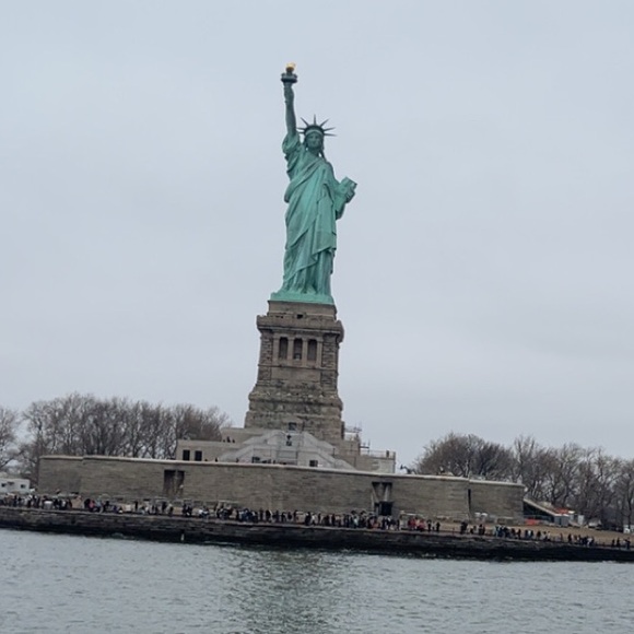 Profile Picture of Mateo Garcia (@mateogarcia774) on Poshmark