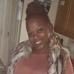 Profile Picture of Sharde Wright (@honeyberry.shy) on Instagram