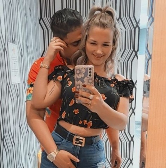 Profile Picture of Paola Yanet (@yanetolivero91) on Poshmark