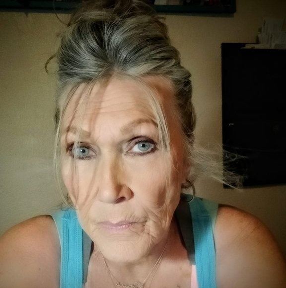 Profile Picture of Katrina Crawford (@katrinacrawf437) on Poshmark