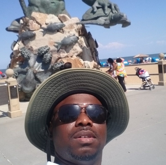 Profile Picture of Isaac Douglas (@pogaste) on Poshmark