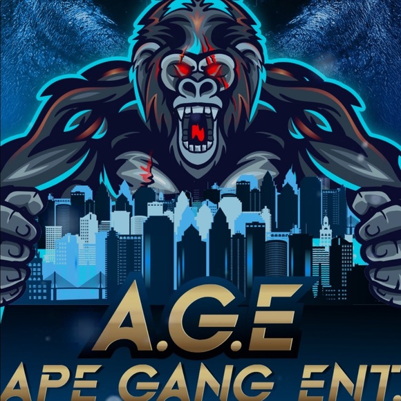 Profile Picture of Francisco Cintron (@cintronf23) on Poshmark