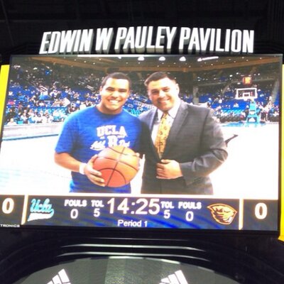 Profile Picture of Andre Jones (@andrizzle_jones) on Twitter