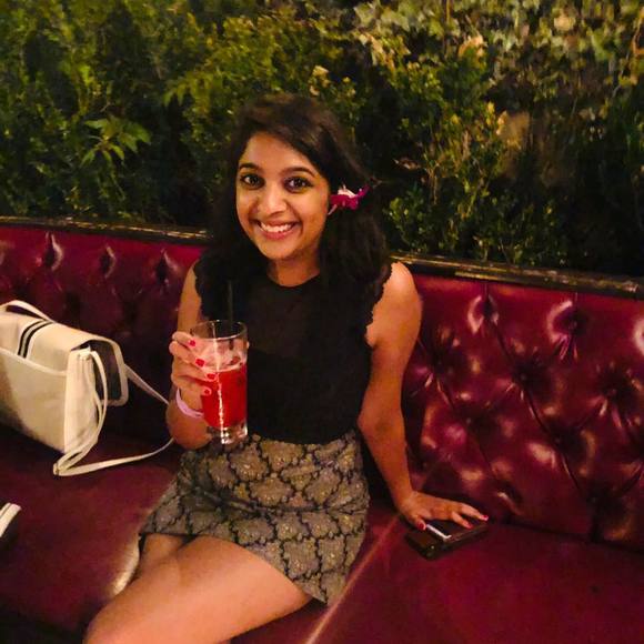 Profile Picture of Aneesha Prakash (@aneeshapr) on Poshmark