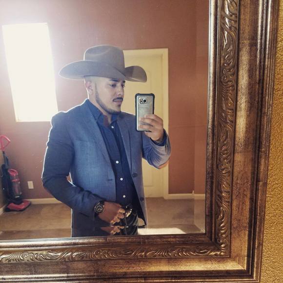 Profile Picture of Javier Cerna (@javier_cerna) on Poshmark