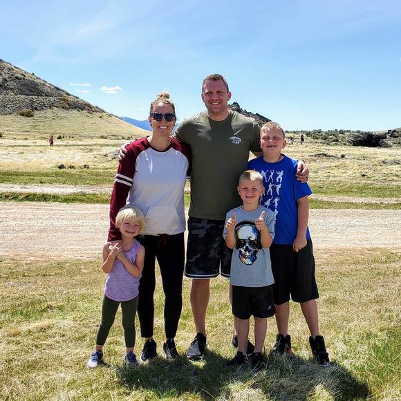 Profile Picture of Toren Forsberg (@torenforsberg) on Poshmark