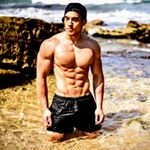 Profile Picture of Charles Hong (@charleshong_fitness) on Instagram