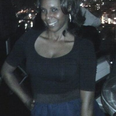 Profile Picture of Nadine Scott (@MsNadineScott) on Twitter