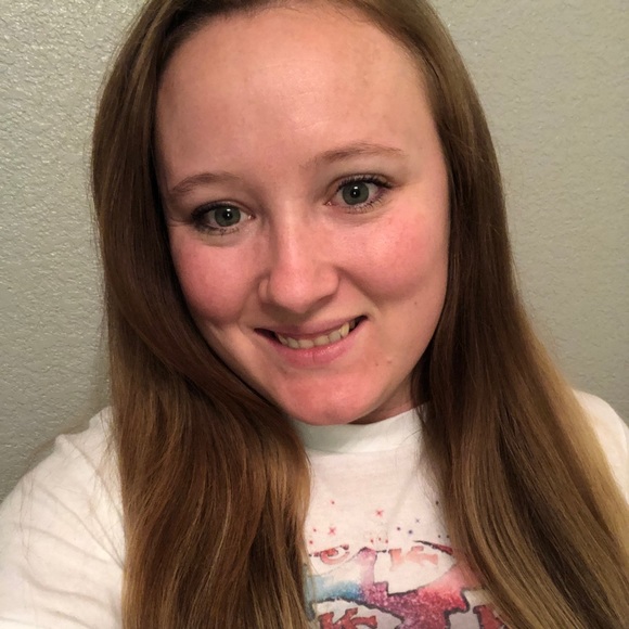 Jessica Zigan - Poshmark Profile Picture of Jessica Zigan (@jessica_zigan) on Poshmark