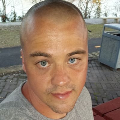 Profile Picture of David Eakins (@DavidEakins4) on Twitter