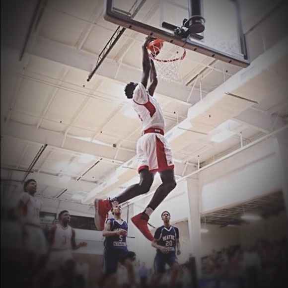 Profile Picture of Lawrence Williams (@lwillville) on Poshmark