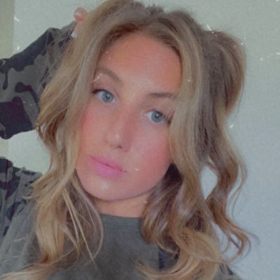 Profile Picture of Brittany Olson (@BrittanyHannahO) on Twitter