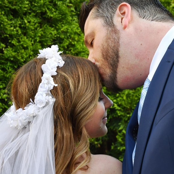 Profile Picture of Courtney Johannssen (@mama_courtney) on Poshmark