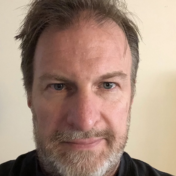 Profile Picture of David Hemphill (@david_hemphill) on Poshmark