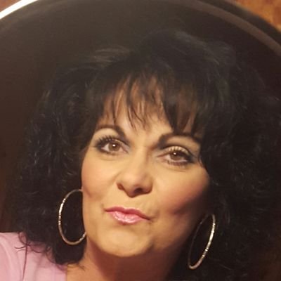 Profile Picture of Robin K. Grainger (@RobinGrainger64) on Twitter