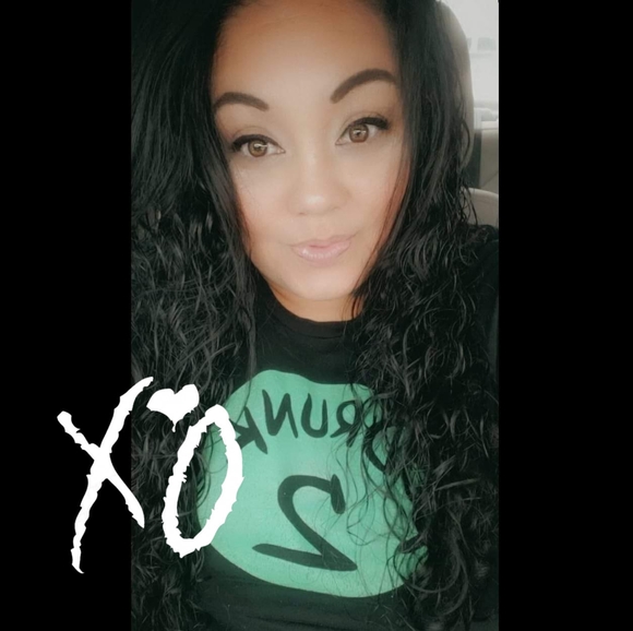 Profile Picture of Yolanda Pacheco (@mizidgaf36) on Poshmark