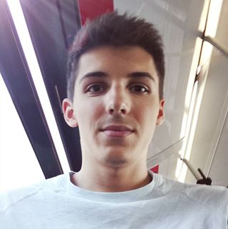 Profile Picture of Thomas Rossé (@Thomas-Ross&) on Facebook