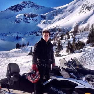 Profile Picture of Scott Lough (@lough.scott) on Instagram