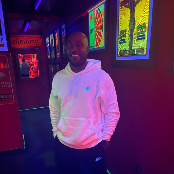 Profile Picture of Matthew Alexander (@justhewy) on Poshmark