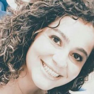 Profile Picture of Cristiane Goss Maia (@cristianegoss) on Twitter