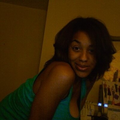 Profile Picture of Cassandra Holland (@NoRaceGroup) on Twitter