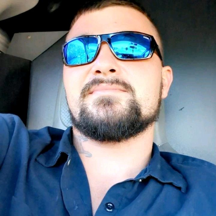 Profile Picture of adamrozier3 (@adamrozier3) on Tiktok