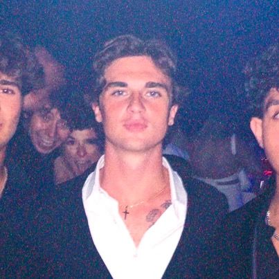 Profile Picture of Sean (@seanknight_) on Tiktok