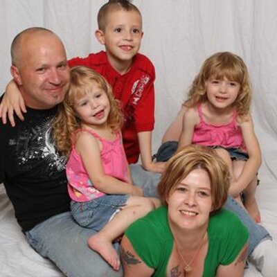 Profile Picture of Tony Picarella (@tbonetattoo) on Twitter