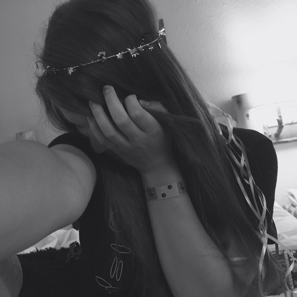 Profile Picture of Emilee Schacher (@emileebug) on Poshmark