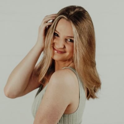 Profile Picture of Kaitlyn Martin (@_Katidids_) on Twitter