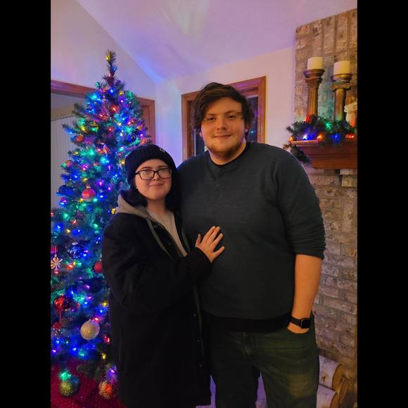 Profile Picture of Bailey Shankle (@bailey_shankle) on Poshmark