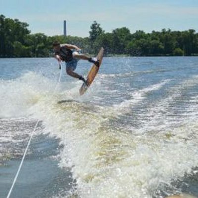 Profile Picture of Caleb Holt (@theboltholt) on Twitter