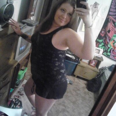 Profile Picture of Sherry Monk (@countrychick696) on Twitter