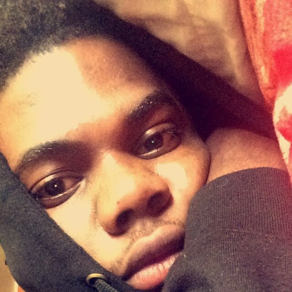 Profile Picture of Jerrys Gilbert (@mamba911) on Poshmark