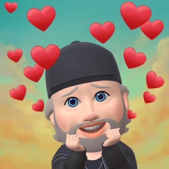 Profile Picture of Charles Devitt (@cdevitt1955) on Poshmark