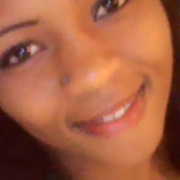 Profile Picture of flora miguel (@floramiguel1) on Twitter