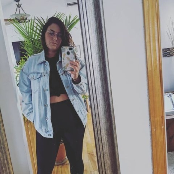 Profile Picture of Malika Djitli (@malikadjitli) on Poshmark