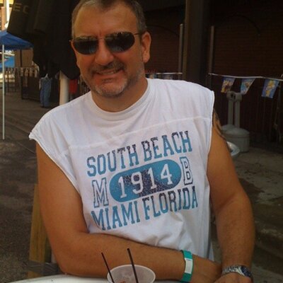 Profile Picture of Dan Derr-Loughney (@dderr2) on Twitter