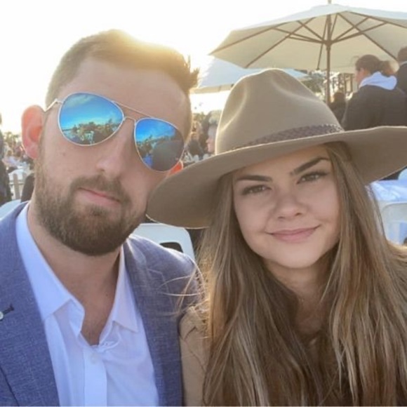 Profile Picture of Jessica Selwyn (@jessicaselwyn) on Poshmark