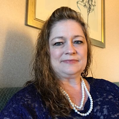 Profile Picture of Lisa Elmore (@LisaElm53876482) on Twitter