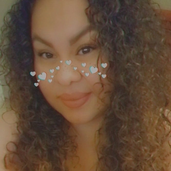 Profile Picture of Nancy Buckley (@nancybuckley) on Poshmark