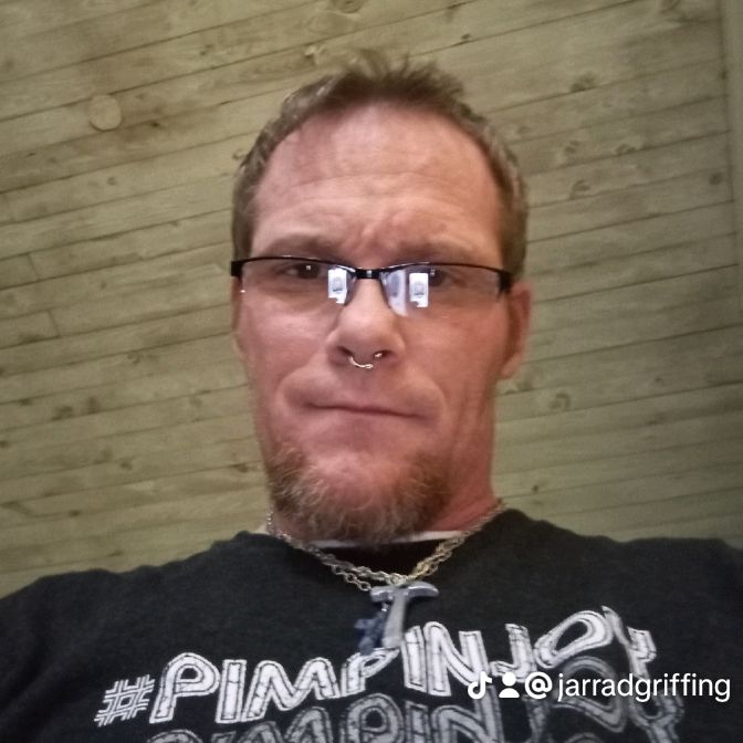 Profile Picture of CameronGriffing (@camerongriffing) on Tiktok