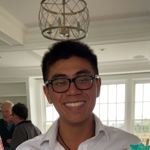 Profile Picture of Jason Dinh (@jasondinh427) on Poshmark