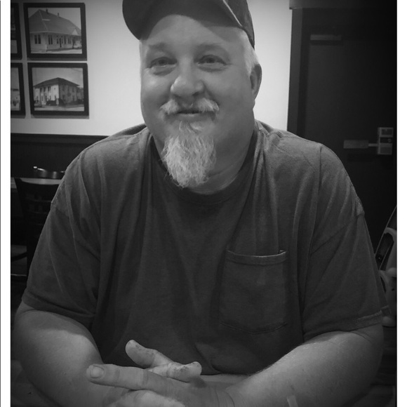Profile Picture of Bryan Swindell (@bigbubbahunk) on Poshmark