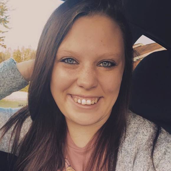 Profile Picture of Destiny Gadzinski (@dgadzinski) on Poshmark