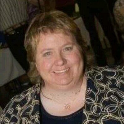 Profile Picture of Sandy Newton (@SnFiggy88) on Twitter