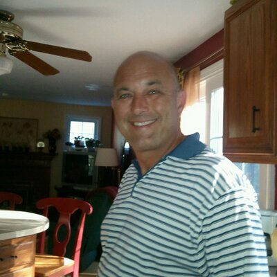 Profile Picture of Timothy Barbieri (@Timbar01) on Twitter