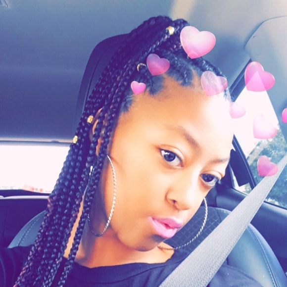 Profile Picture of Anasha Christina (@christina__luv9) on Poshmark