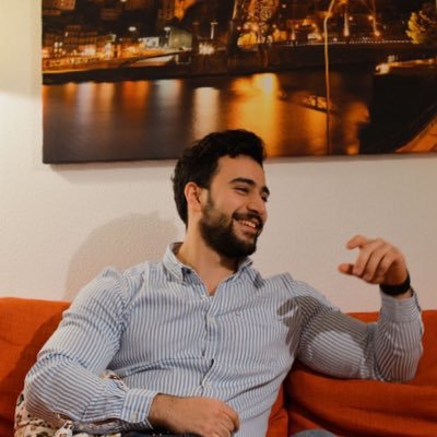 Profile Picture of Alex Kurt (@alexkurt72) on Twitter