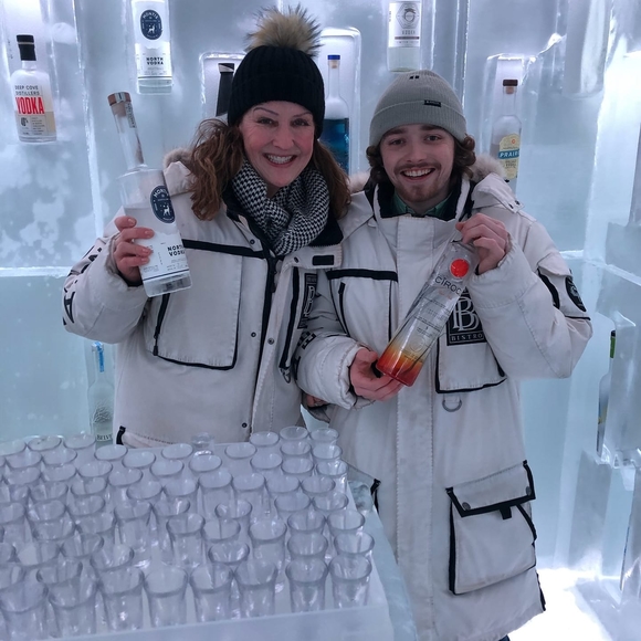 Profile Picture of Cole Garthwaite (@cgarthwa) on Poshmark